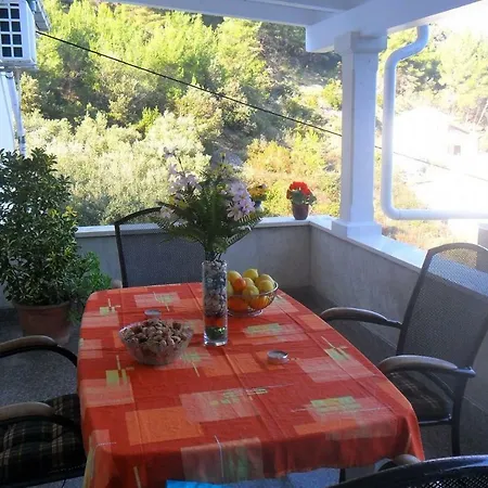 Dena - 60 M From Beach * Bogomolje