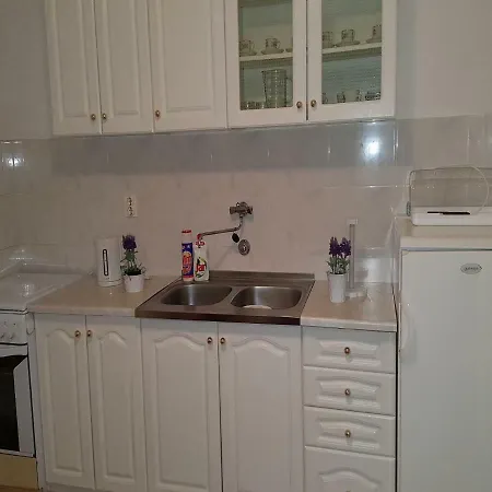 Apartmán Dena - 60 M From Beach *