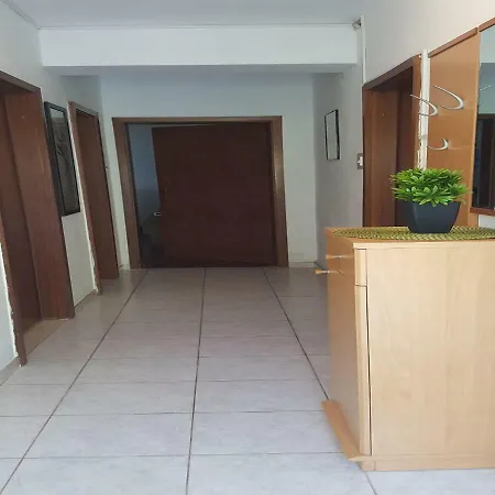 Dena - 60 M From Beach Bogomolje