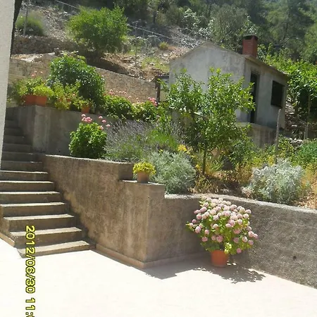 Dena - 60 M From Beach Apartmán Bogomolje